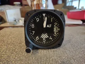 Beech Aerosonic Altimeter PN 58-30069-01  overhauled 2016 , Perfect